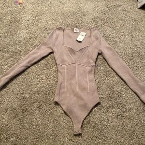 ABERCROMBIE AND FITCH, LONG SLEEVE CORSET BODY SUIT SIZE XXS